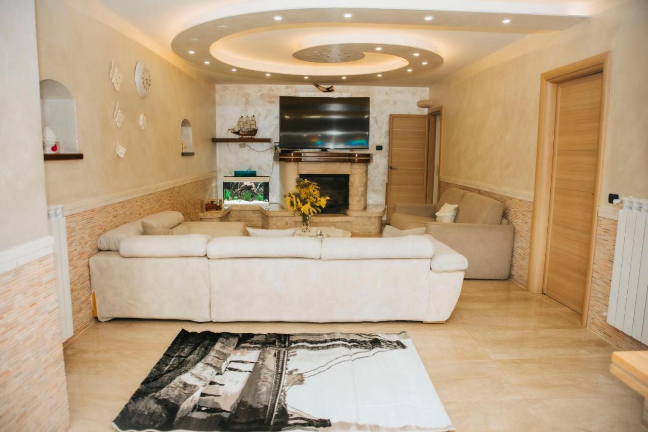 Villa Sweery Santa Maria a Vico Dış mekan fotoğraf